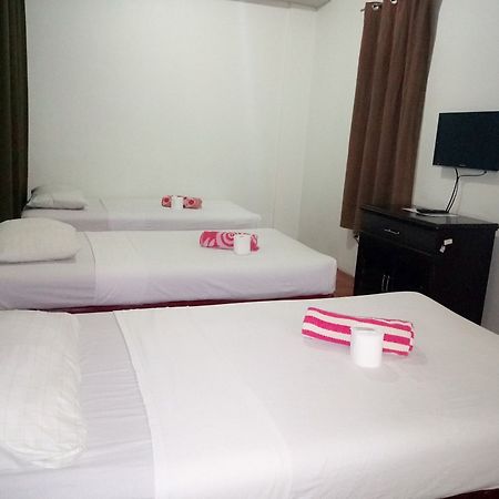 Sun Moon Poolside Hotel Angeles Ngoại thất bức ảnh