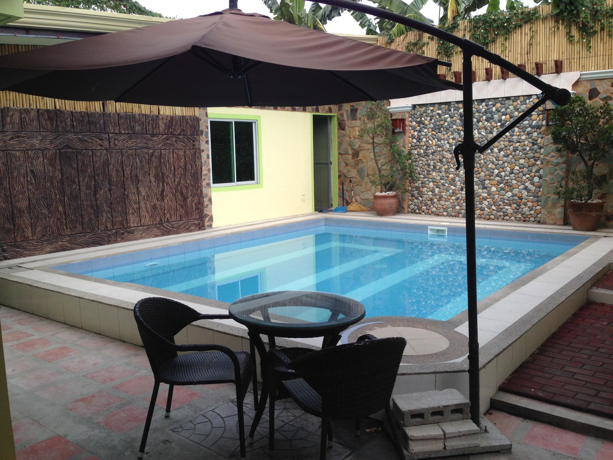 Sun Moon Poolside Hotel Angeles Ngoại thất bức ảnh